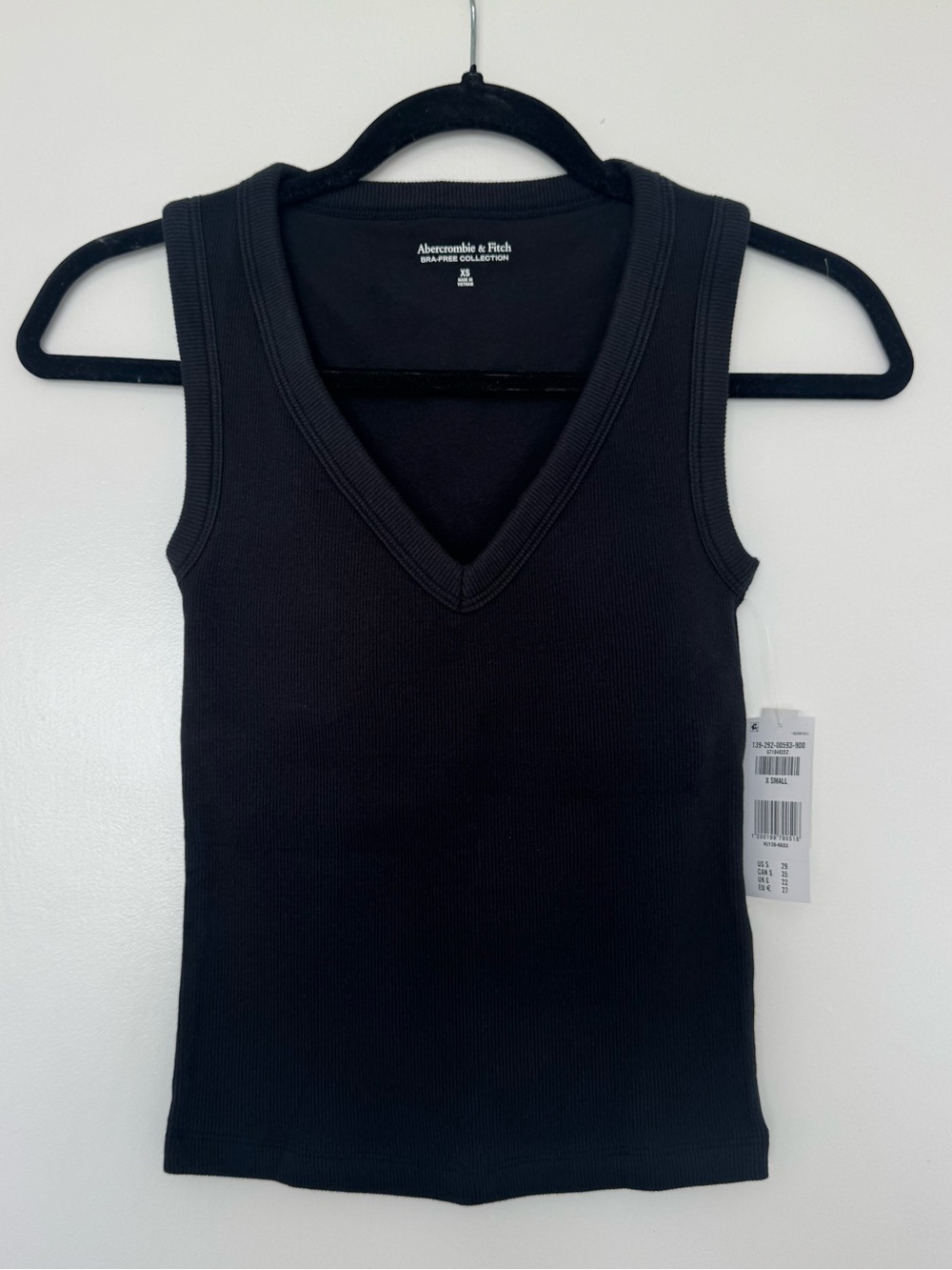 NWT Abercrombie & Fitch Bra Free Rib V Neck Tank